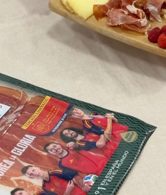 Legado Ibérico Spanish National Football Team limited edition packaging